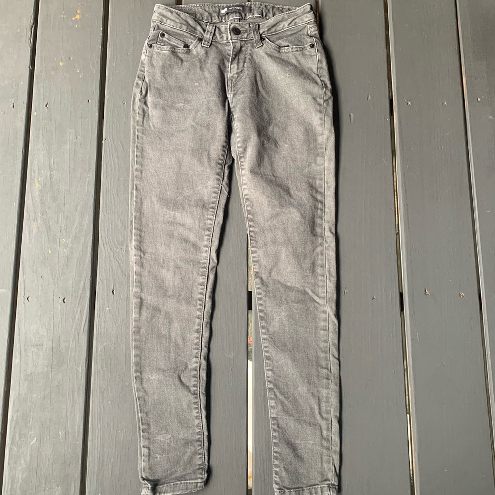 Levi’s Grey Skinny Jeans